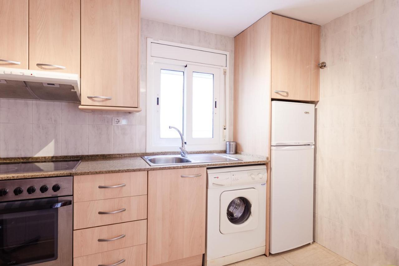 Patio Budget Apartment 12 Калонжа Екстер'єр фото