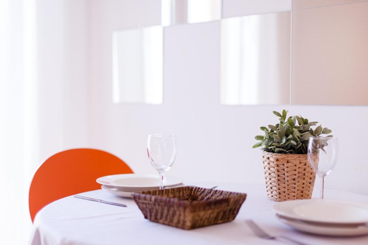 Patio Budget Apartment 12 Калонжа Екстер'єр фото