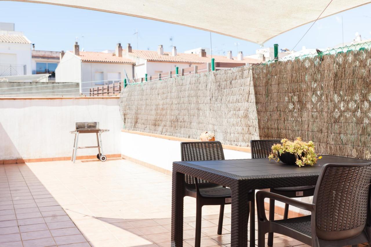 Patio Budget Apartment 12 Калонжа Екстер'єр фото