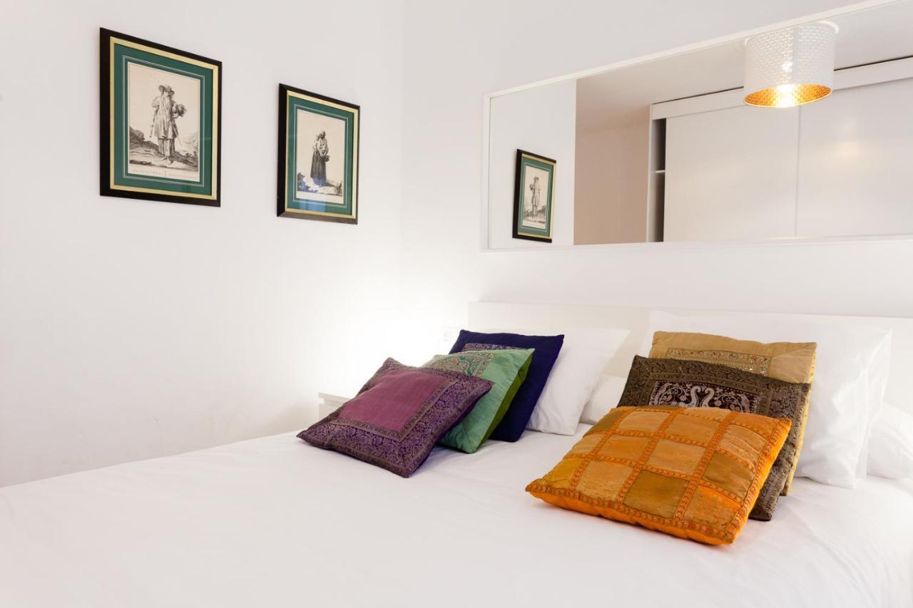 Patio Budget Apartment 12 Калонжа Екстер'єр фото